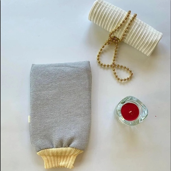 Bundle/Bath &body for exfoliating , remove tan - Picture 4 of 8